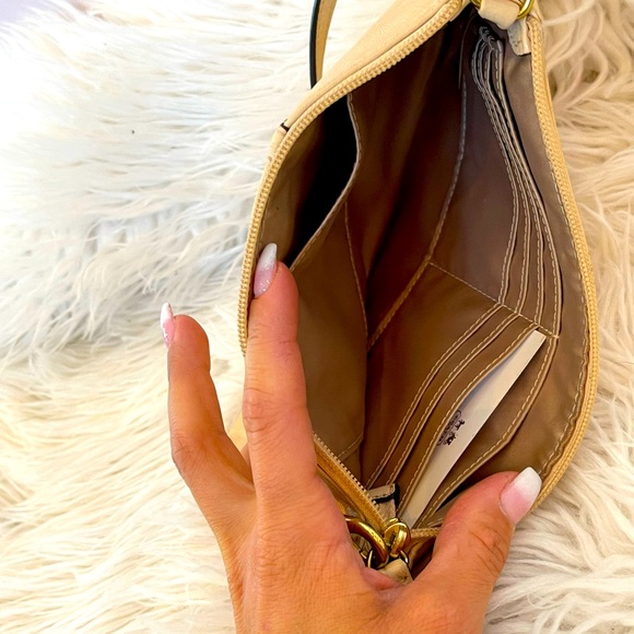 Coach Large Wristlet - Picture 4 of 4